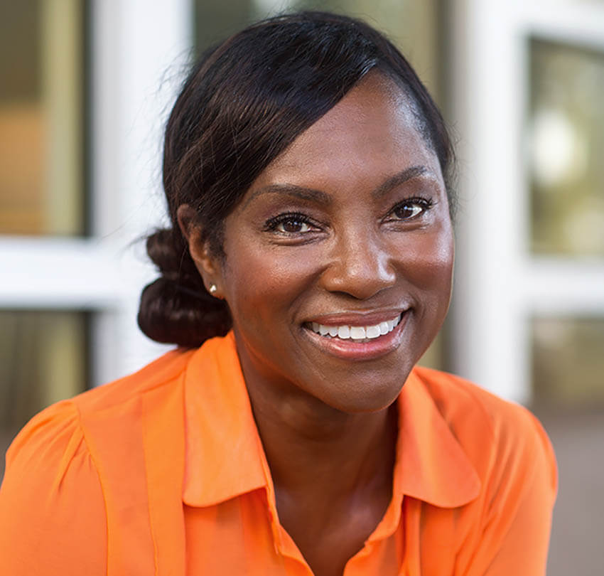 Choose Dental Veneers in Mission Viejo for a Better Smile